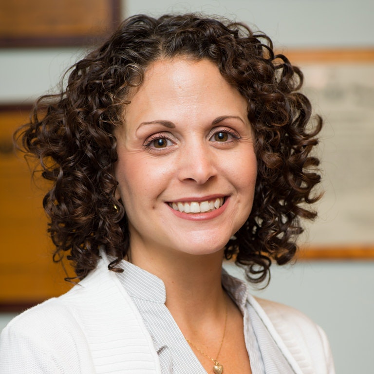 Dr Angela Grotto